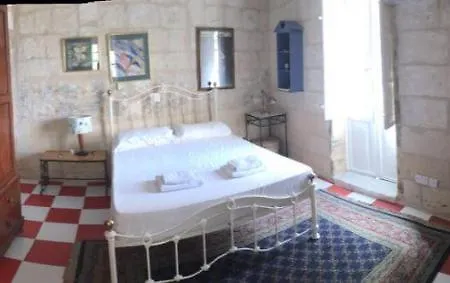 Vallettastay Standard In *