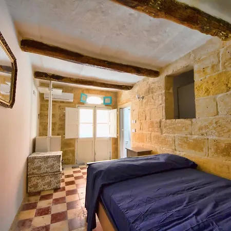 Vallettastay Standard In *