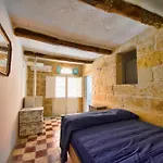 Vallettastay Standard In *