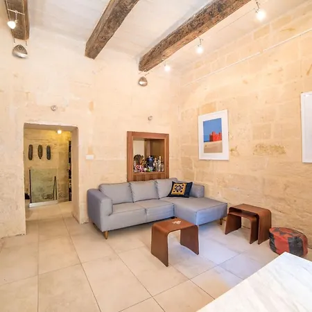 Vallettastay Standard In Apartamento