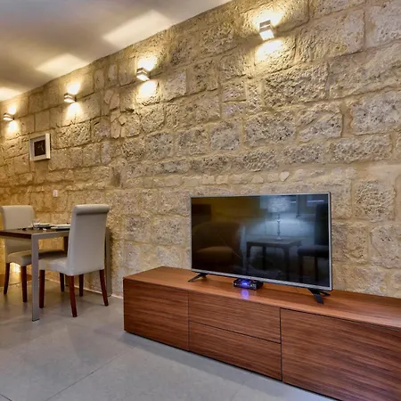 Apartment Vallettastay Standard In *